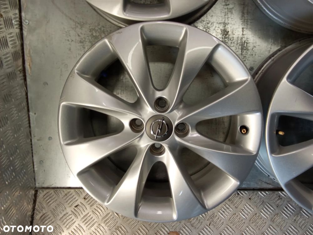 Felgi Opel Corsa D E Adam Karl 6Jx16 et40 4x100 - 5