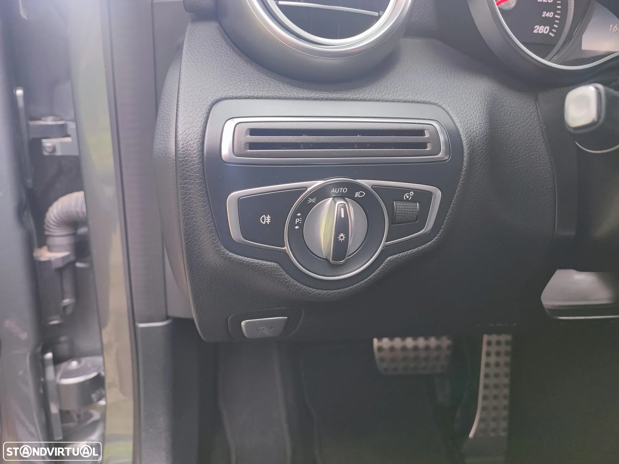Mercedes-Benz C 220 (BlueTEC) d Station 7G-TRONIC AMG Line - 12