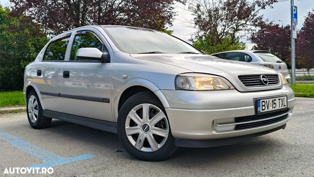 Opel Astra 1.6 Elegance - 6