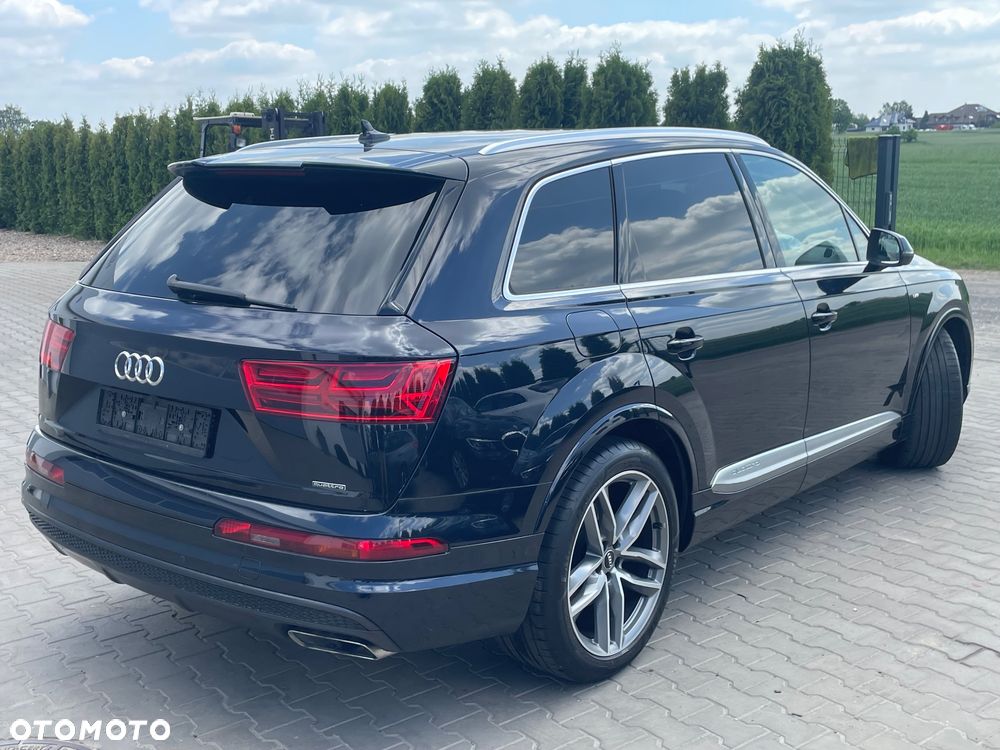 Audi Q7 - 3