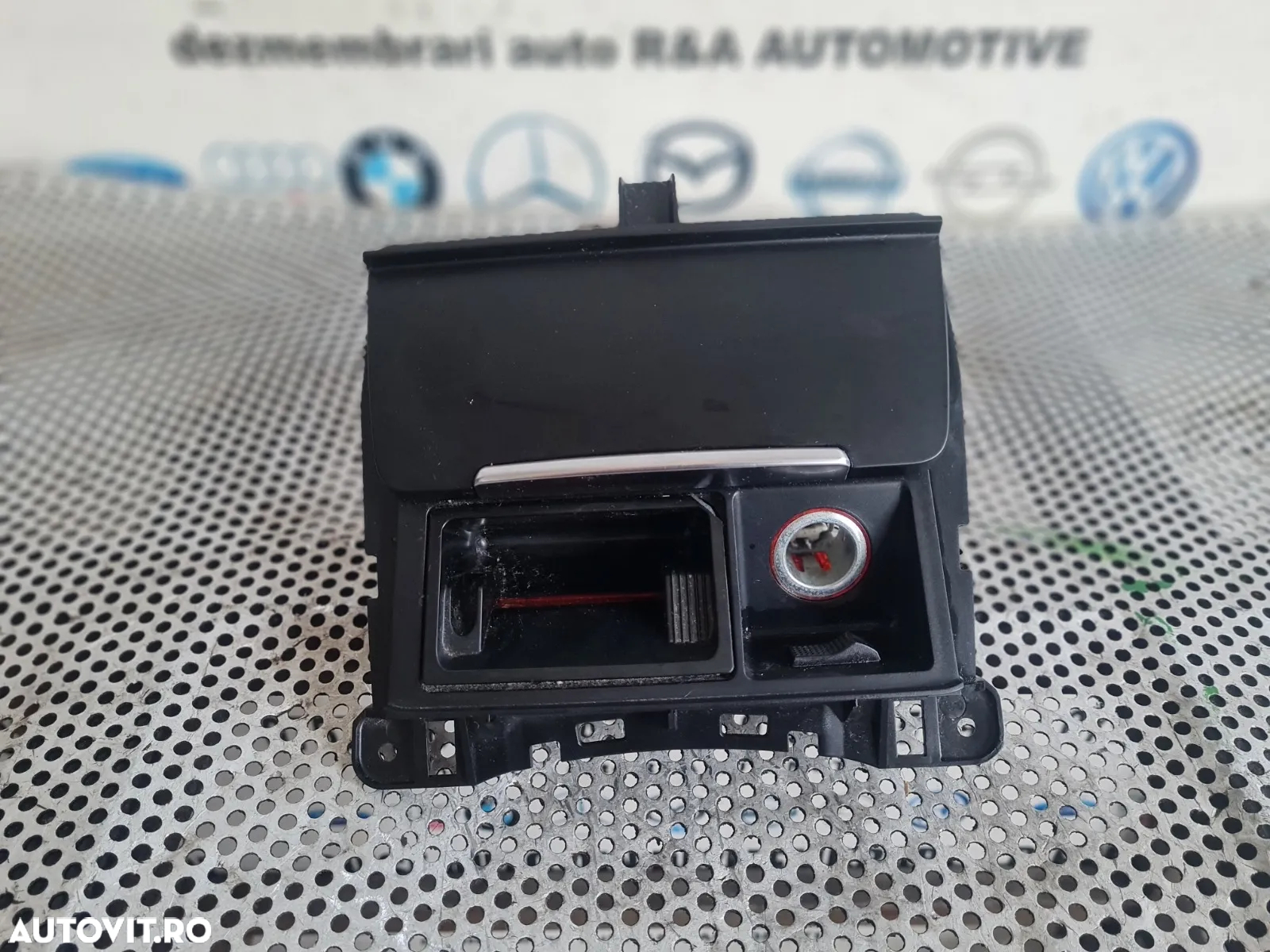 Scrumiera Audi A4 B8 A5 2.0 Tdi Euro 5 Cod Motor CJC Cutie Automata NYM An 2012-2013-2014-2015 Vola - 2