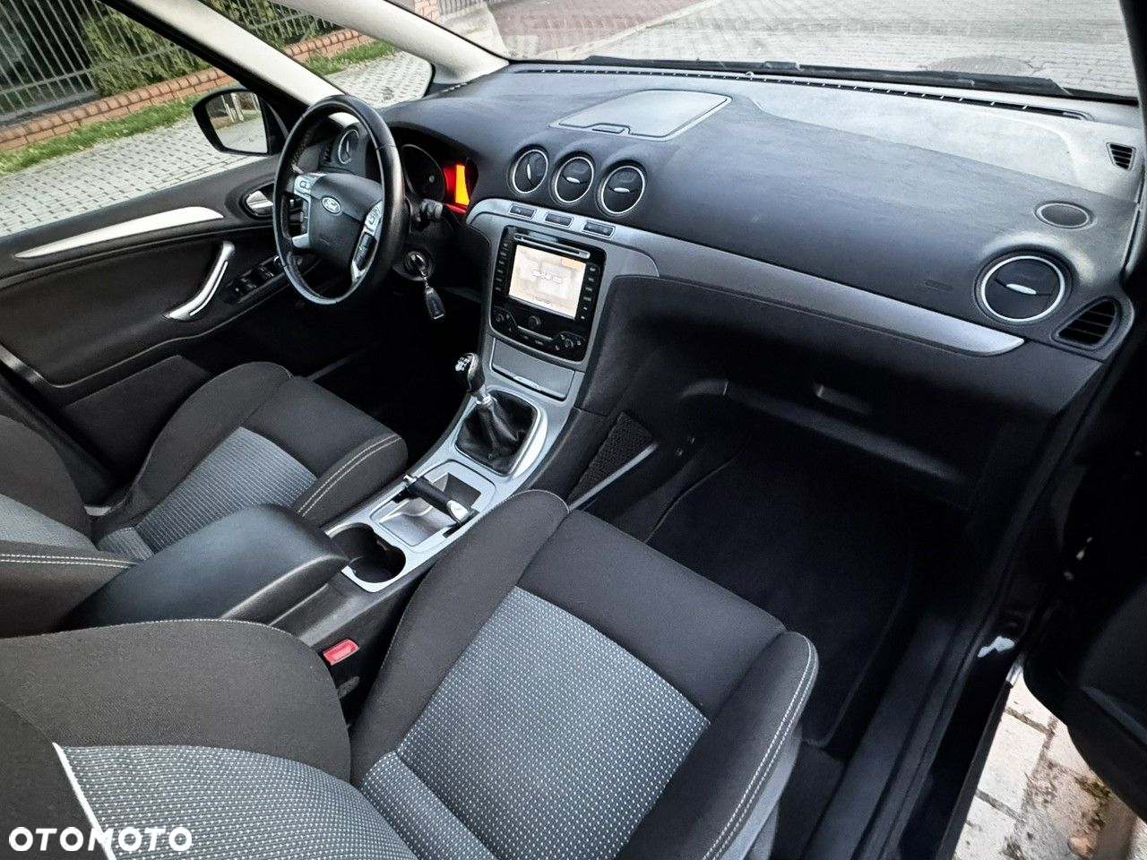 Ford S-Max - 27