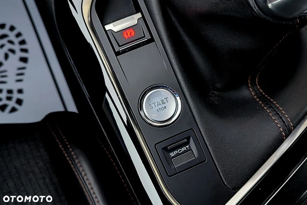 Peugeot 3008 PureTech 130 Stop & Start Allure - 17