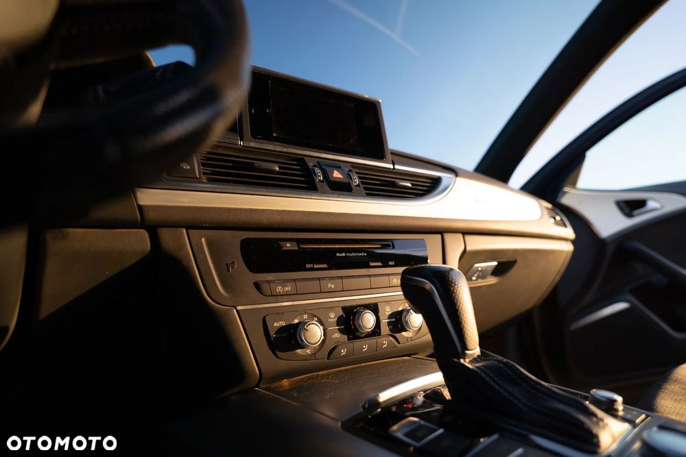 Audi A6 Avant - 10