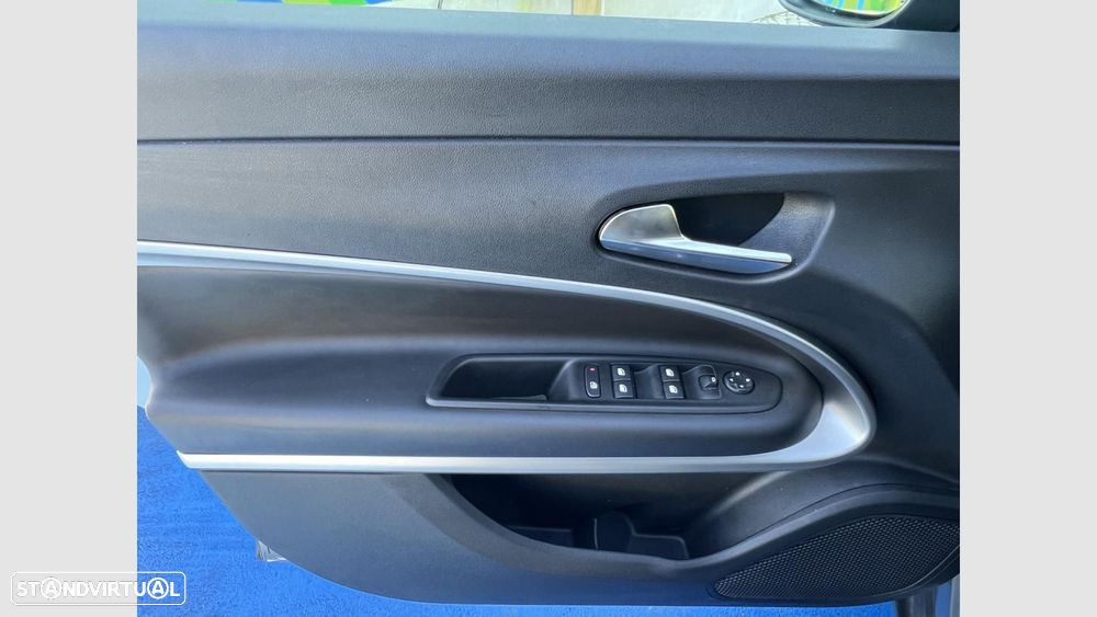 Jeep Avenger 1.2 GSE T3 Altitude - 7