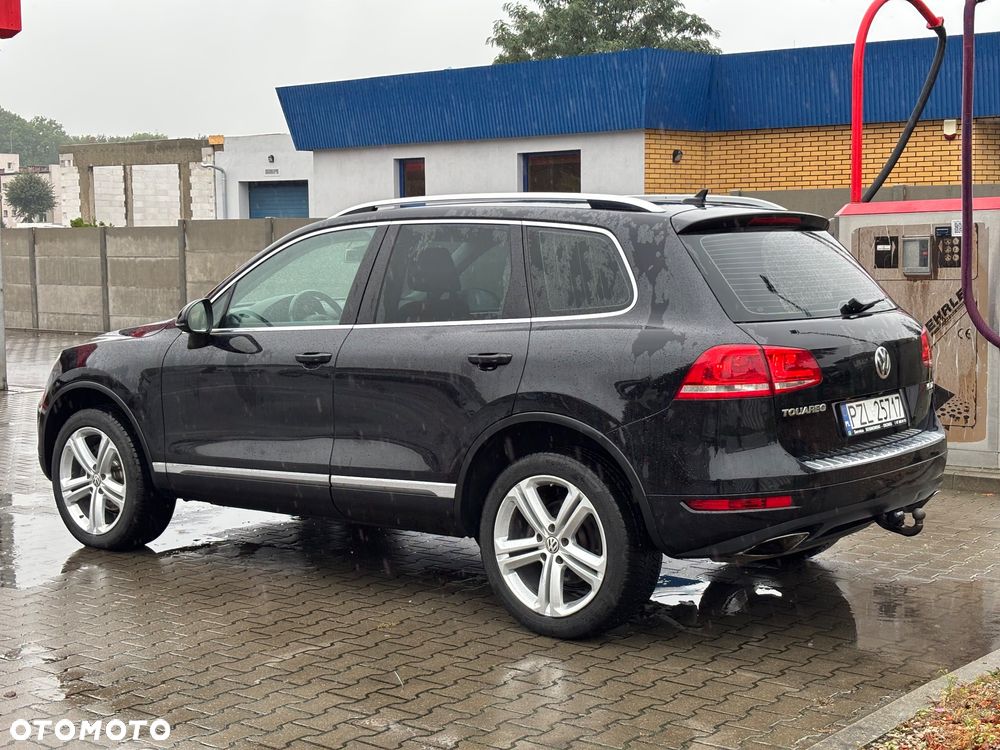 Volkswagen Touareg 3.0 V6 TDI BMT - 3