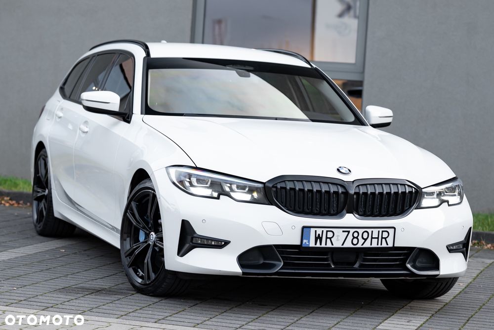 BMW Seria 3 330d xDrive - 1
