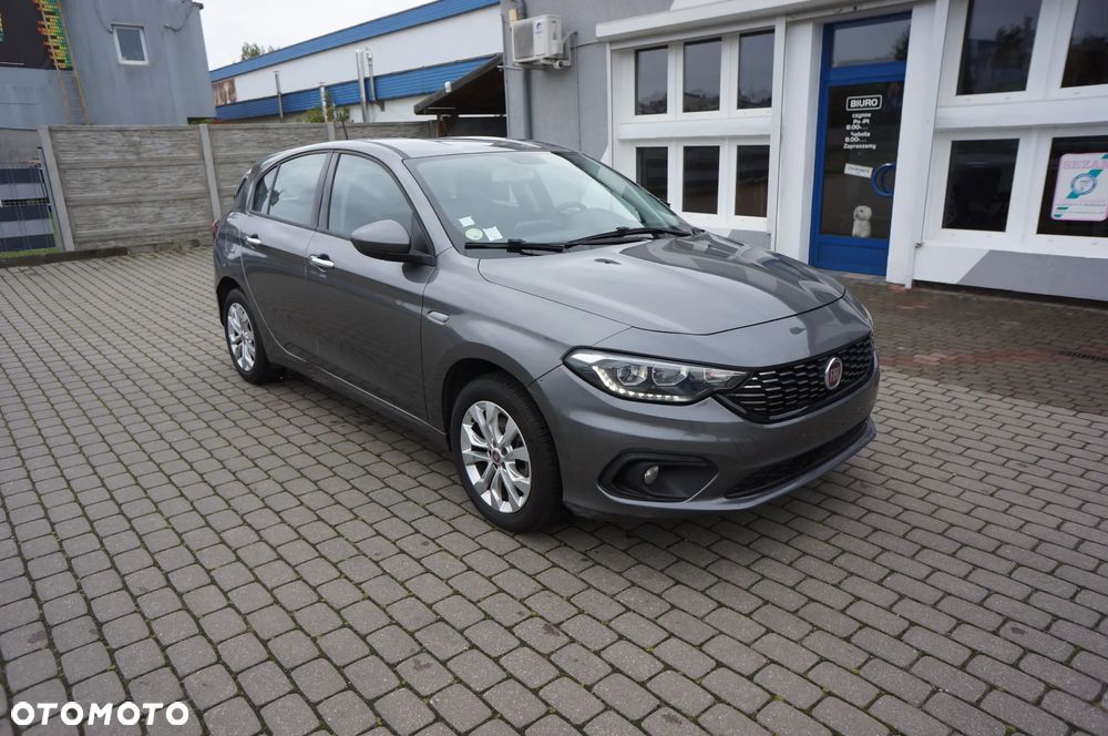 Fiat Tipo 1.6 MultiJet DCT Lounge - 8