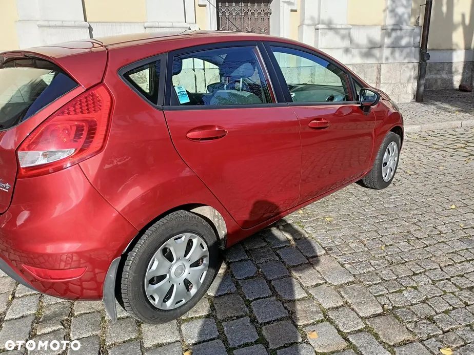 Ford Fiesta - 27