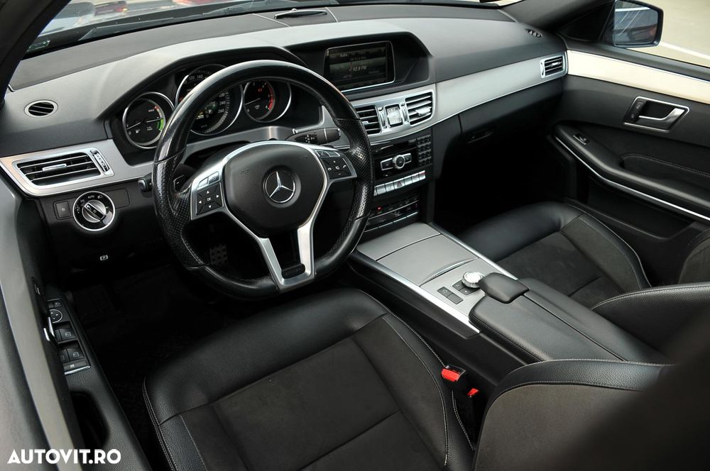 Mercedes-Benz E - 15