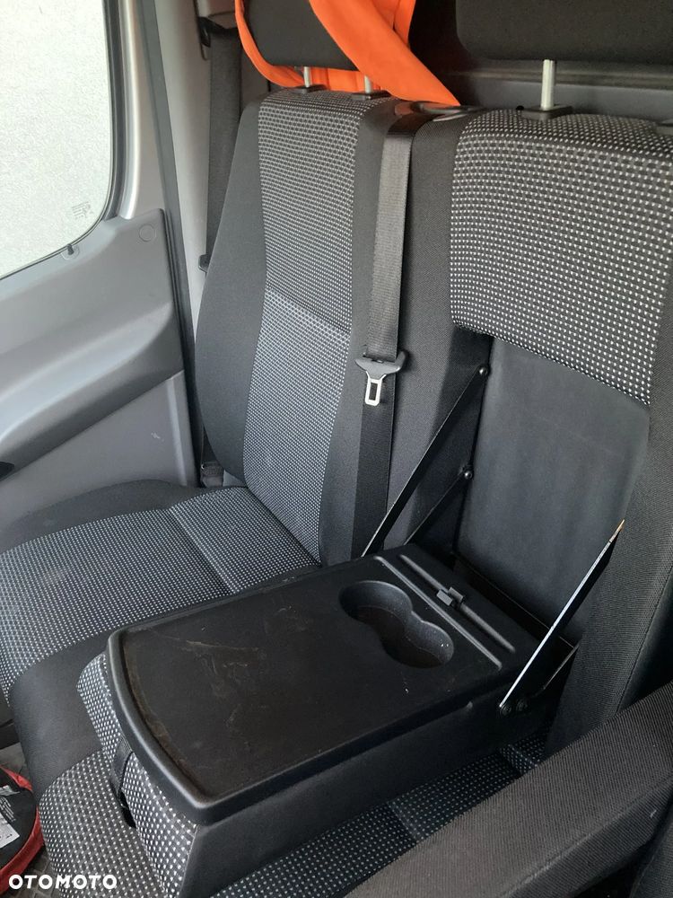 Mercedes-Benz Sprinter - 9