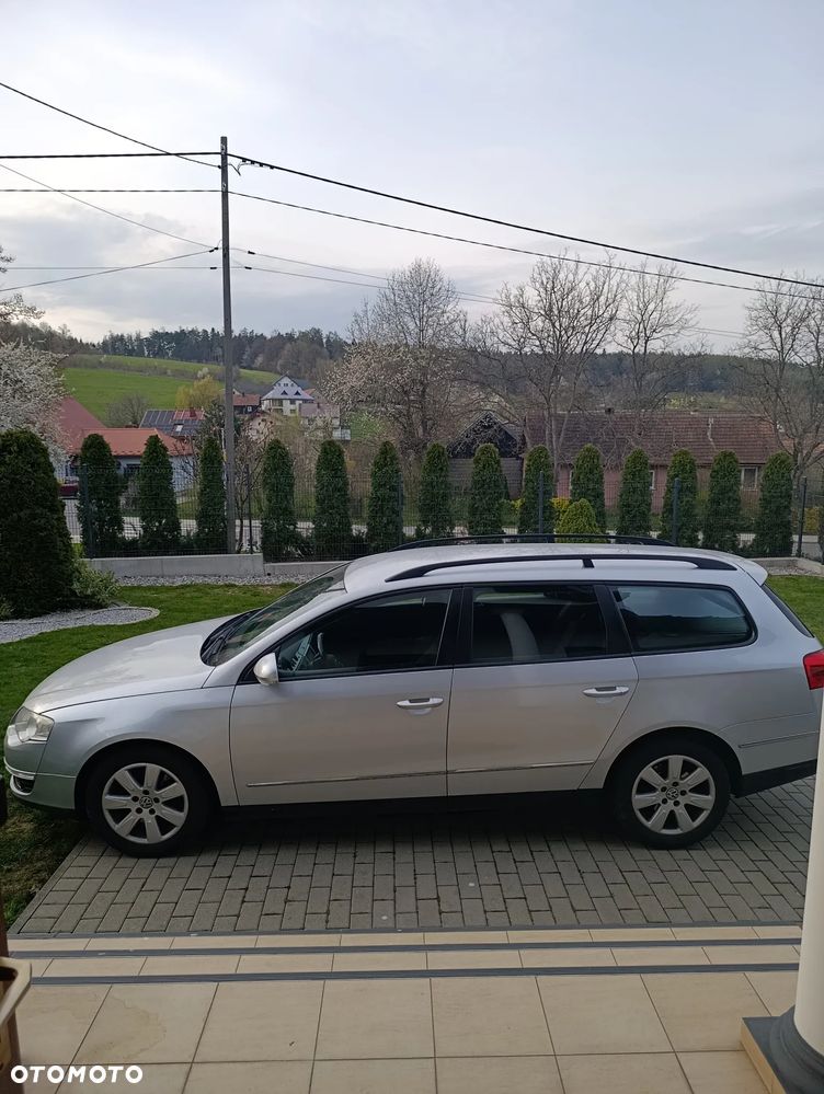 Volkswagen Passat 2.0 TDI Comfortline - 7