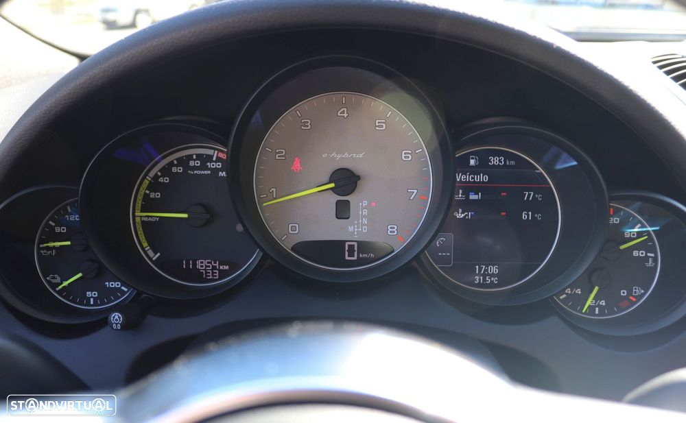 Porsche Cayenne S E-Hybrid Platinum Edition - 17