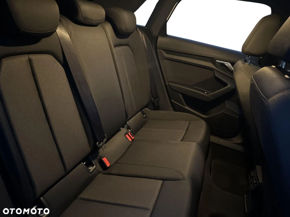 Audi A3 Sportback 35 TFSI mHEV S tronic - 30