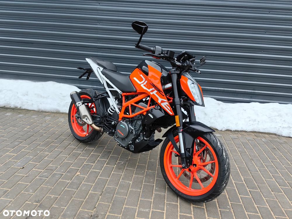 KTM Duke - 1
