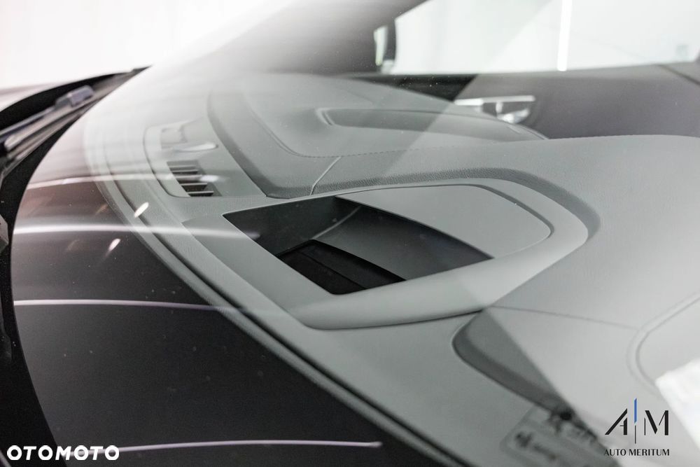 Volvo XC 60 B4 D AWD Ultimate Dark - 13