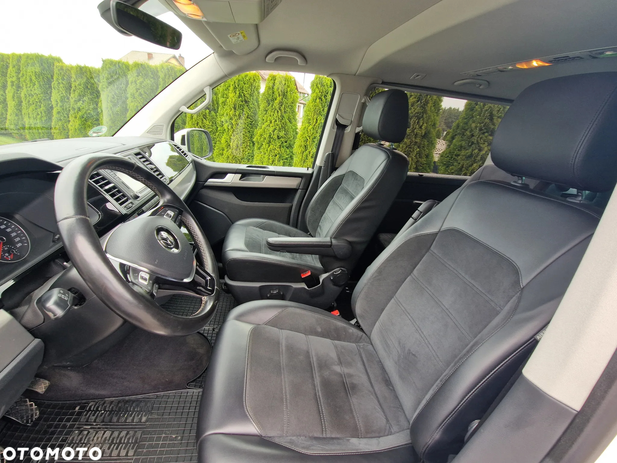 Volkswagen Multivan 2.0 TDI L1 Highline - 9