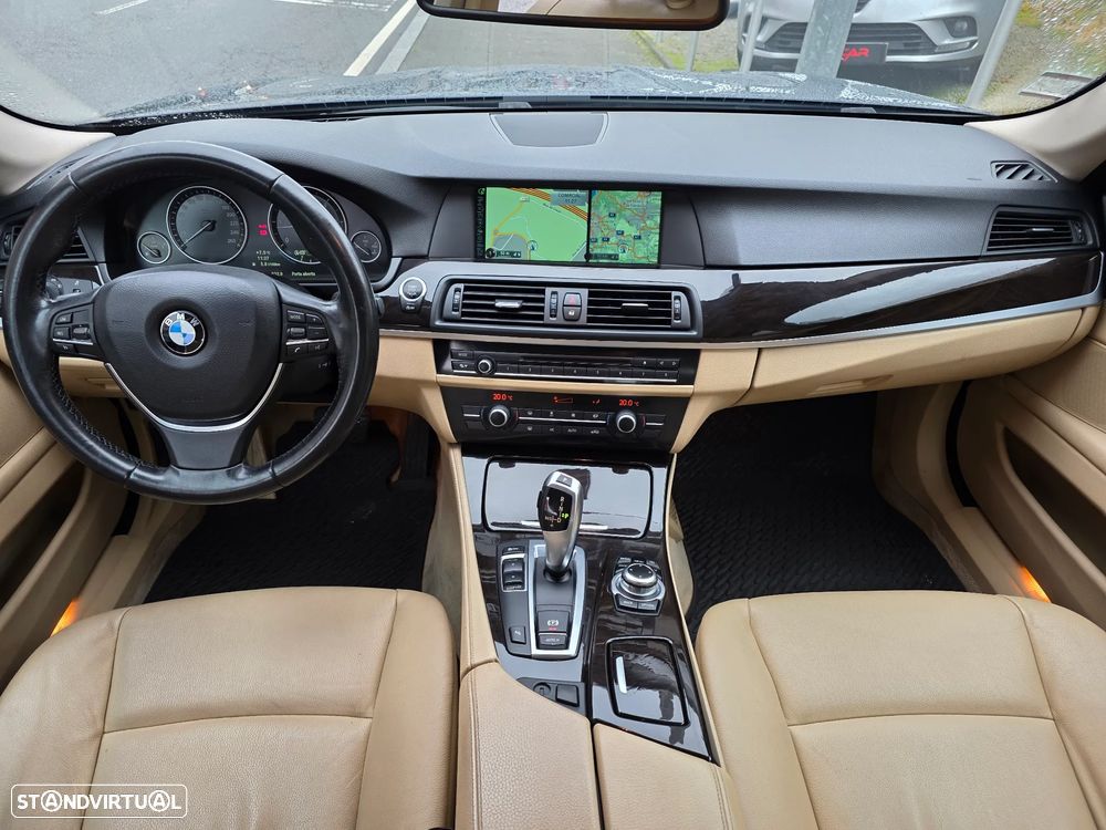 BMW 525 d Line Luxury Auto - 13