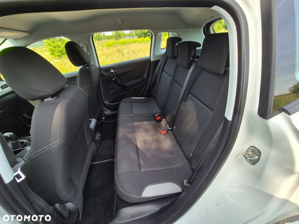 Peugeot 2008 PureTech 82 Active - 22