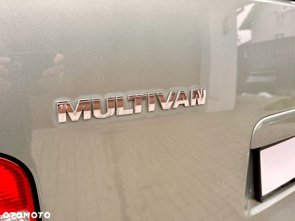 Volkswagen Multivan - 15