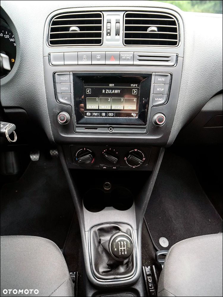 Volkswagen Polo - 27
