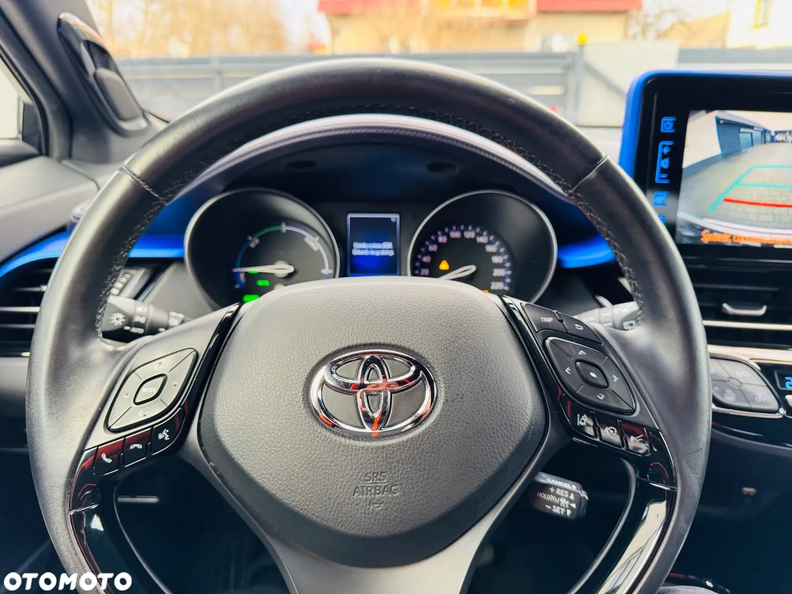Toyota C-HR 1.8 Hybrid Neon Lime powered by JBL - 15