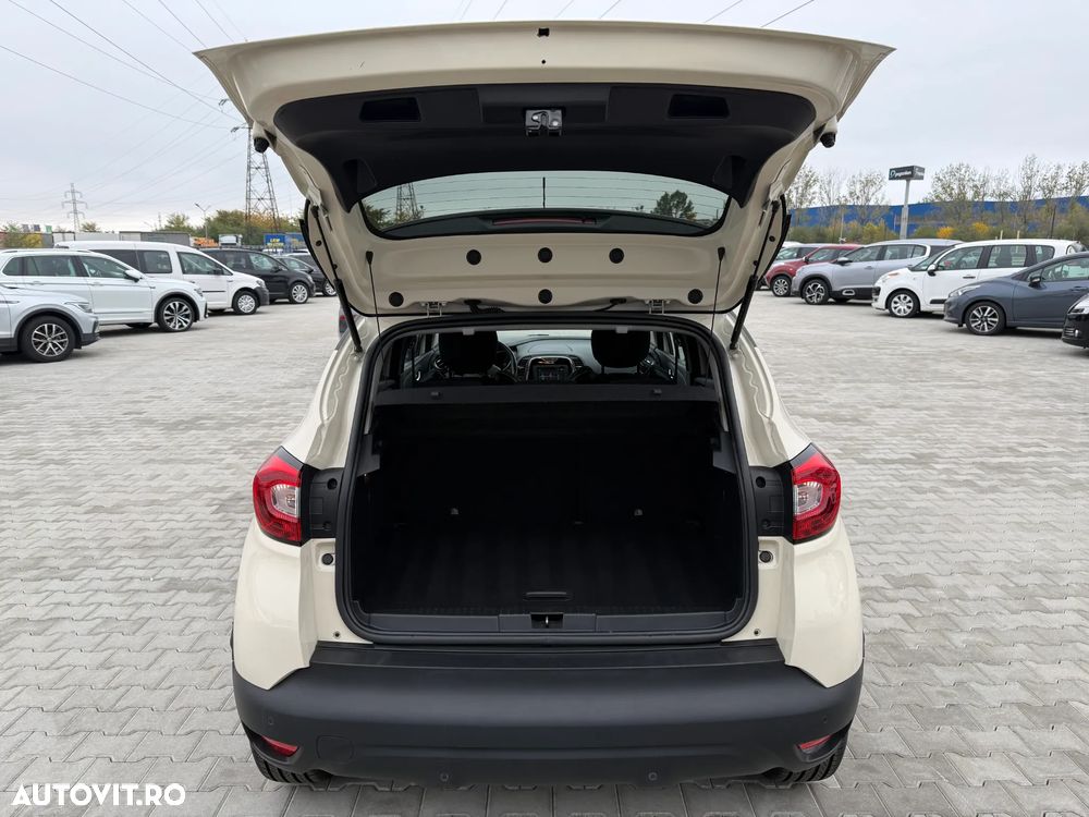 Renault Captur ENERGY TCe 120 EDC Intens - 24