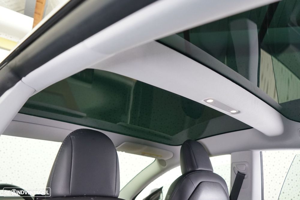 Tesla Model 3 Standard Range Plus RWD - 43