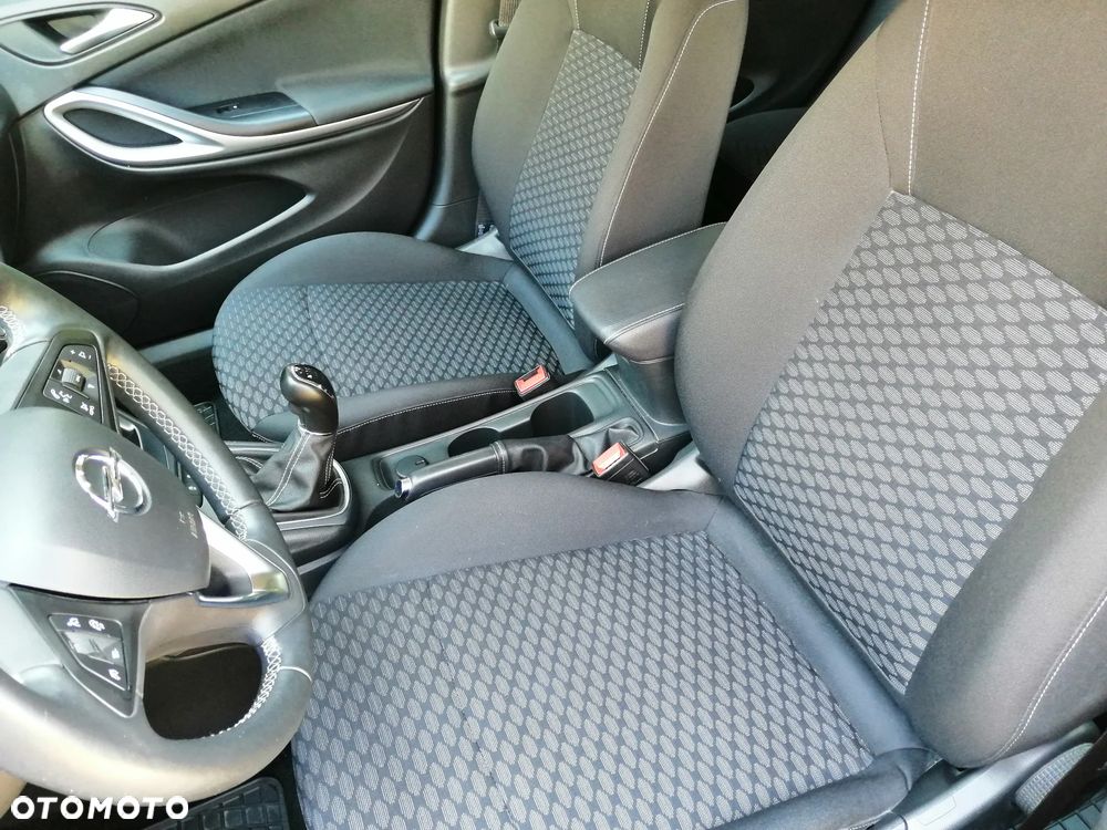 Opel Astra 1.2 T Elegance S&S - 20
