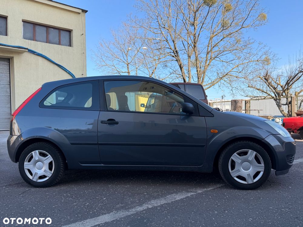 Ford Fiesta - 6