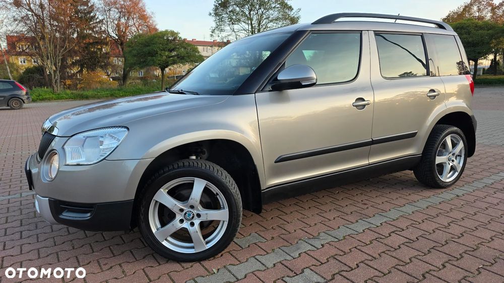 Skoda Yeti 2012 photo 2