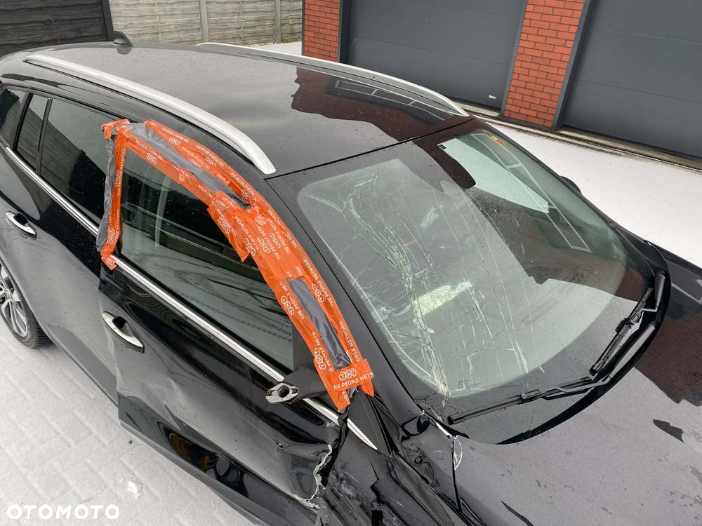 Renault Megane 1.5 Blue dCi Intens EDC - 29