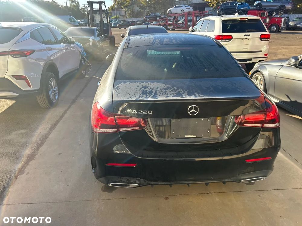 Mercedes-Benz Klasa A 220 AMG Line 7G-DCT - 1