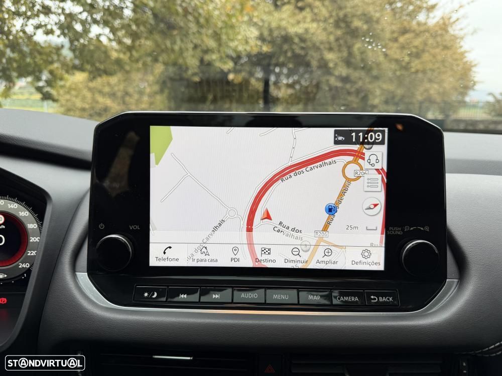 Nissan Qashqai 1.3 DIG-T N-Connecta J18 - 30