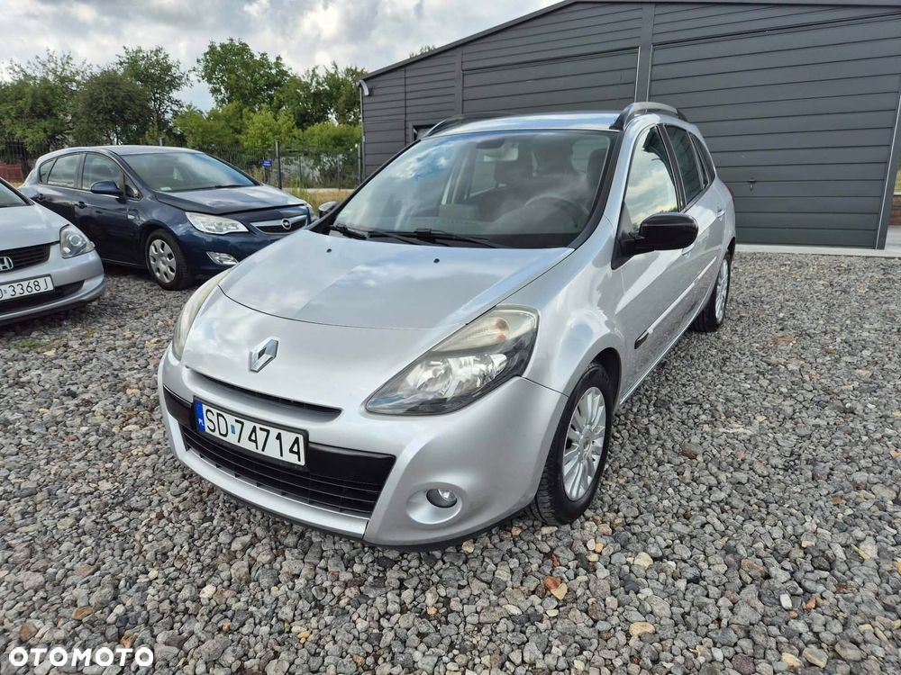 Renault Clio - 7