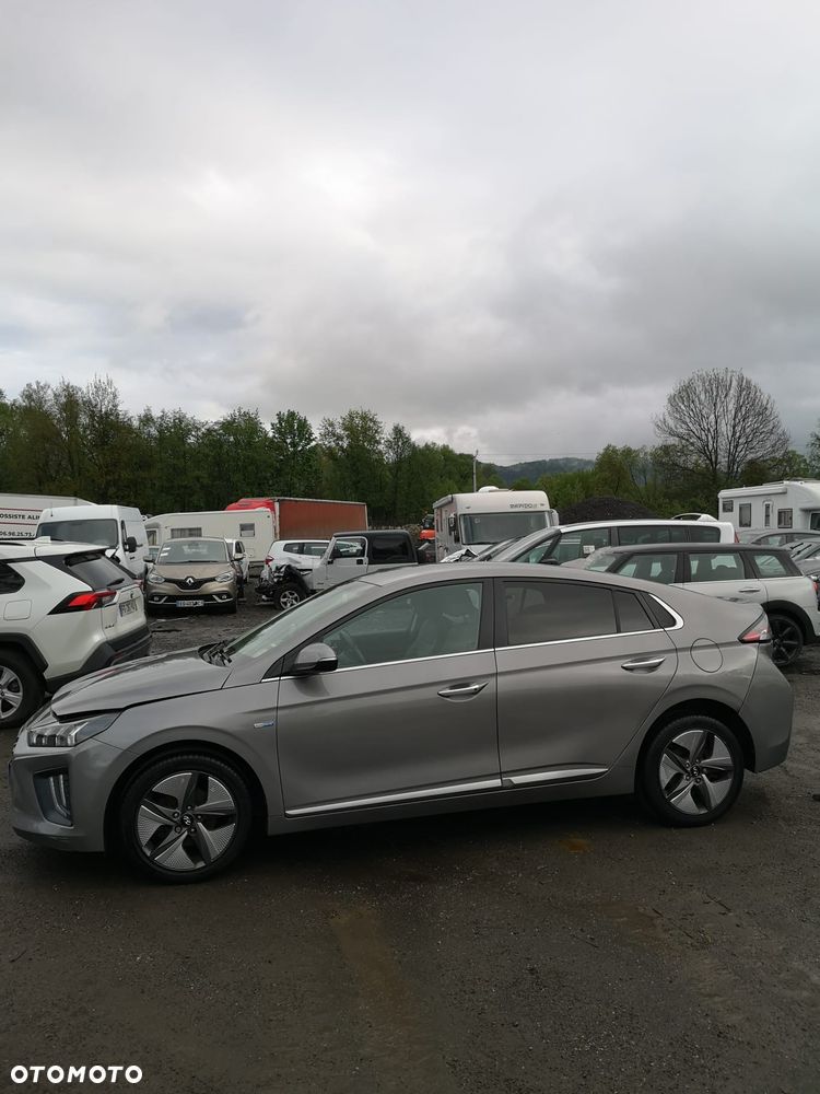 Hyundai IONIQ Hybrid Premium - 4
