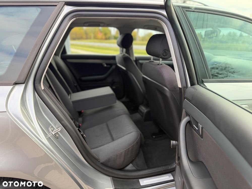 Audi A4 Avant 1.8 T - 13