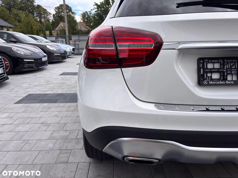 Mercedes-Benz GLA 250 4Matic 8G-DCT Edition 1 - 7