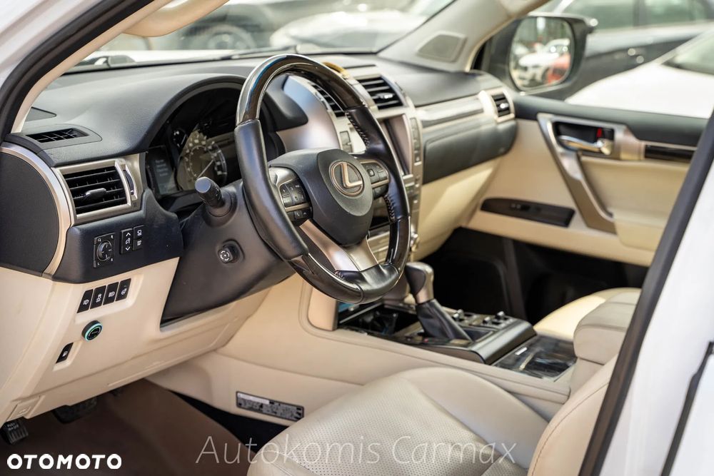 Lexus GX - 13