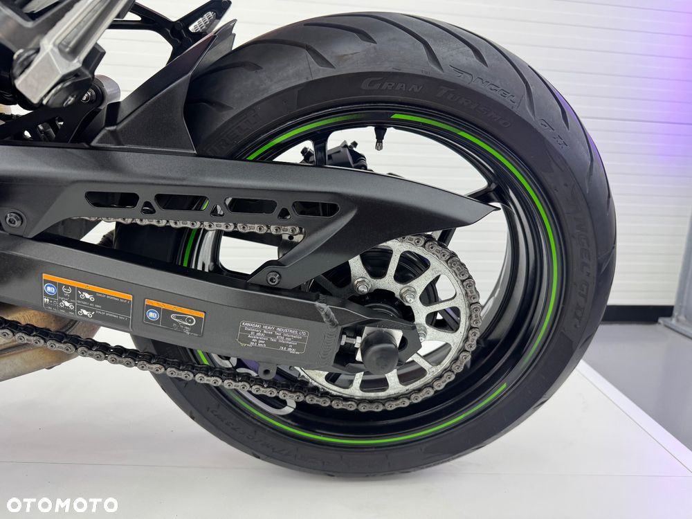 Kawasaki Z - 9