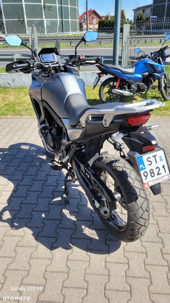 Honda XL - 3