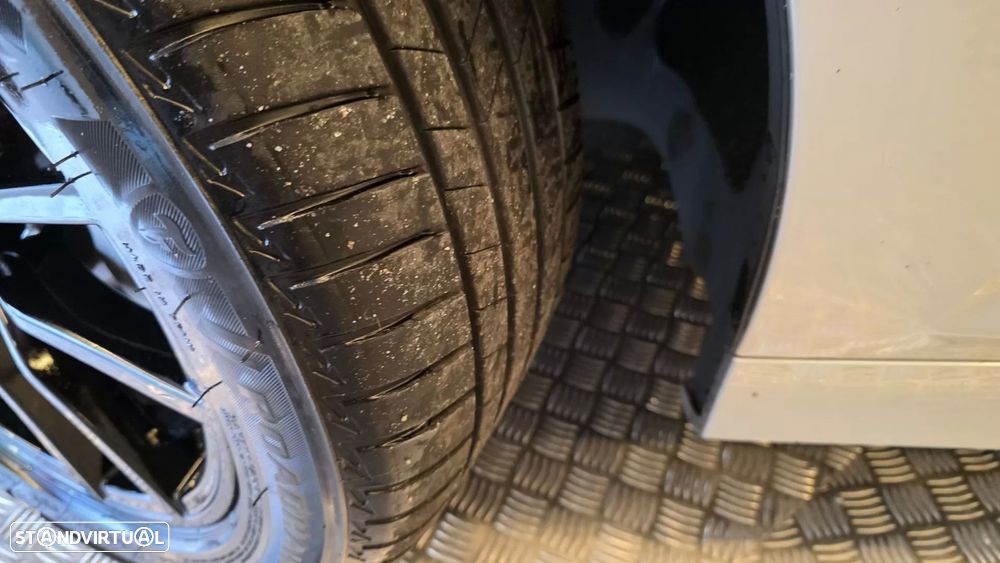 BMW 330 e Touring Corporate Edition Auto - 30