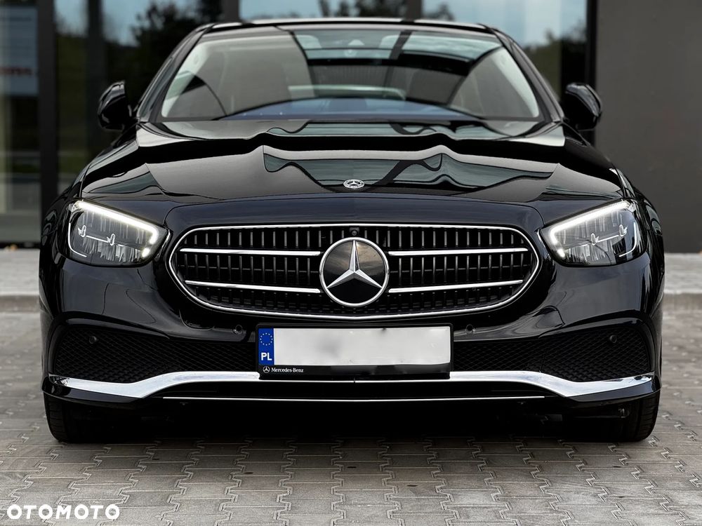Mercedes-Benz Klasa E 220 d 4-Matic AMG/Avantgarde - 13