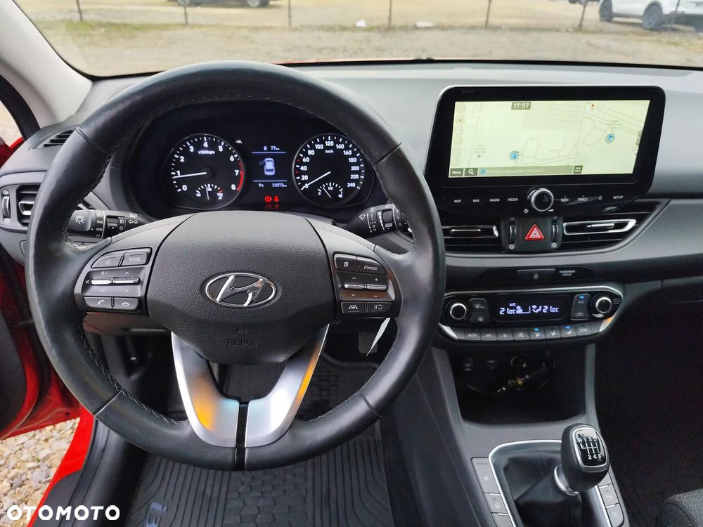 Hyundai i30 1.5 DPI Comfort - 13
