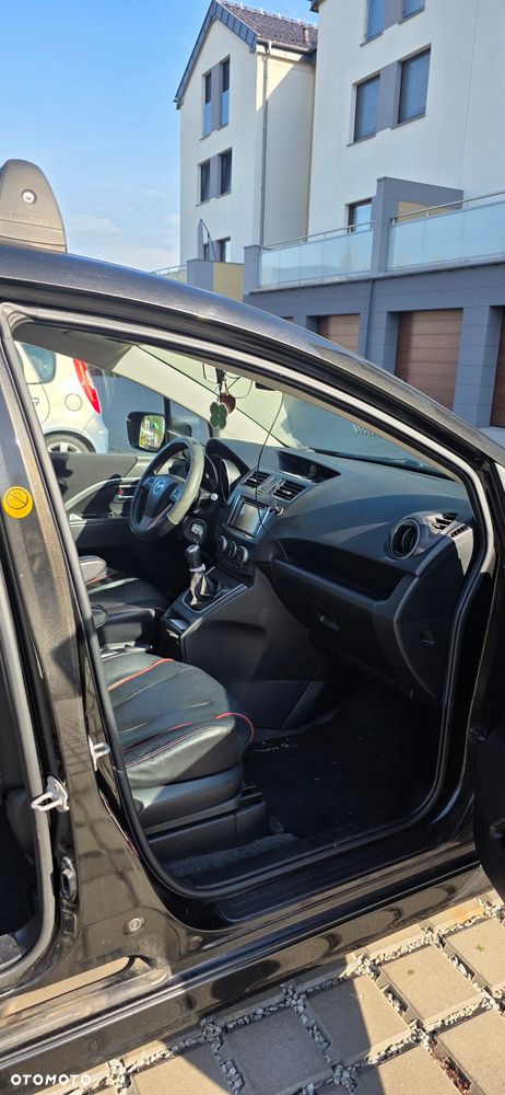 Mazda 5 - 15