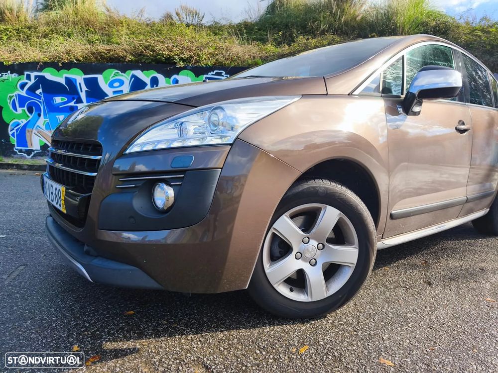 Peugeot 3008 2.0 HDi Hybrid4 - 7