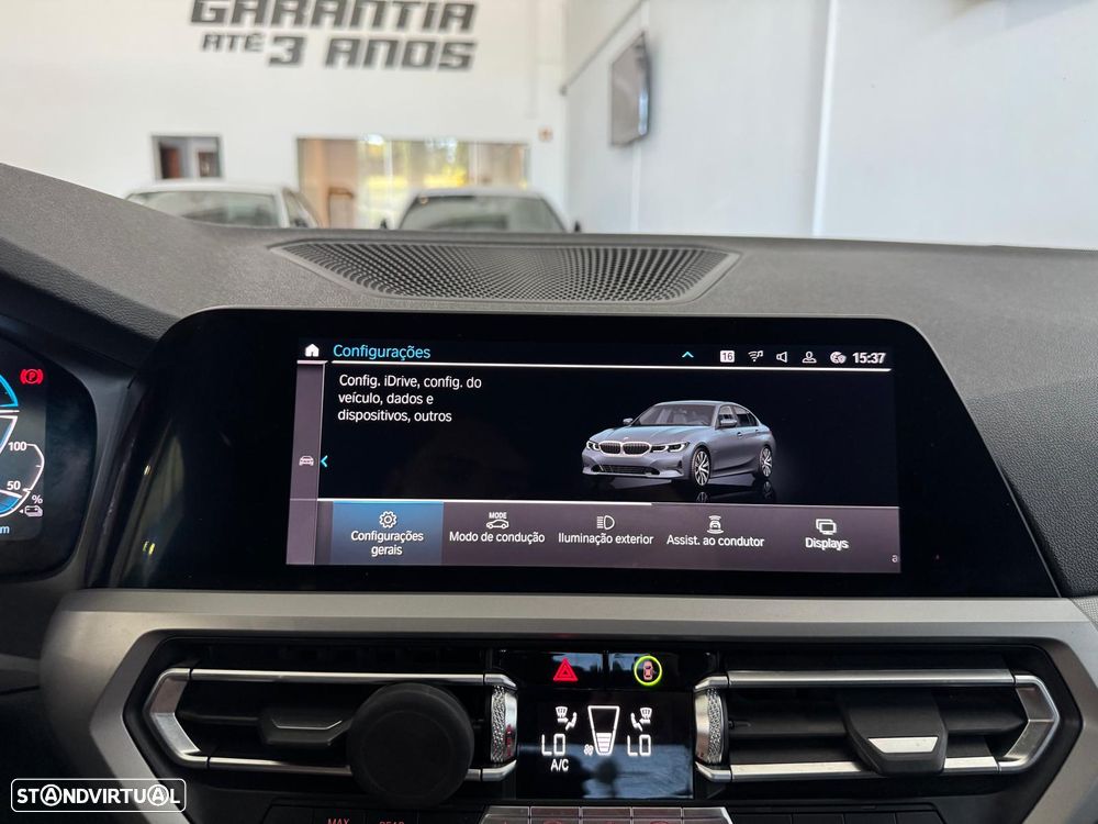 BMW 330 e Pack M Auto - 25