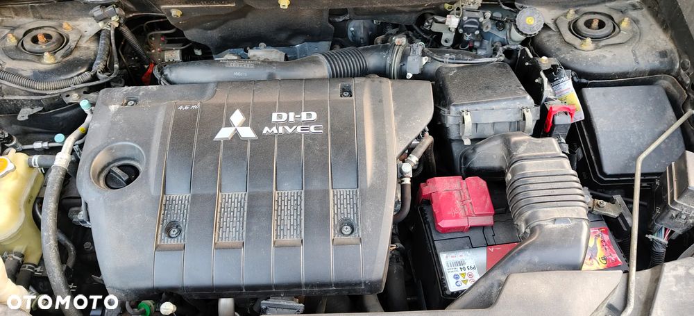 Mitsubishi ASX 1.8 DID Invite 4WD AS&G - 25