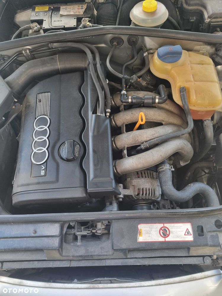 Audi A4 Avant - 8