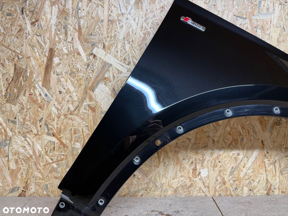 BŁOTNIK PRZÓD PRAWY PRZEDNI PRAWY AUDI Q5 II FY 80A CZARNY METALIK LY9T - 25